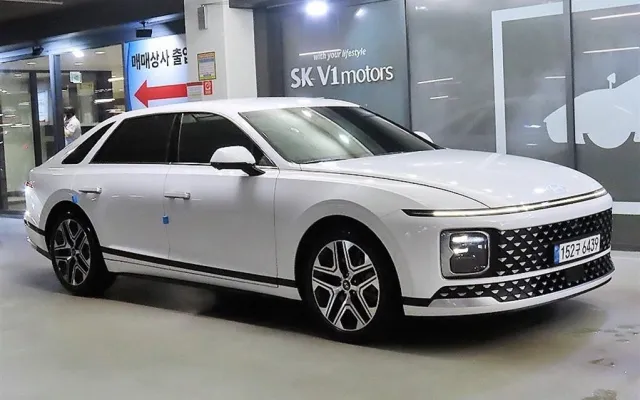 그랜저 중고차 그랜저 (GN7) 가솔린 2.5 2WD 매물 사진 18 - 2024/04 16,384km